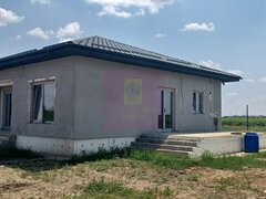 Casa noua parter, 4 camere, curte 400mp, Sabareni